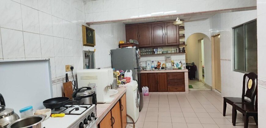 SPACIOUS 2 STOREY 20×80 HOUSE PUCHONG