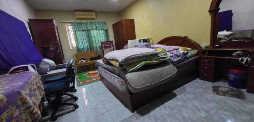 FULLY EXTENDED DOUBLE-STOREY ONLY RM600K!